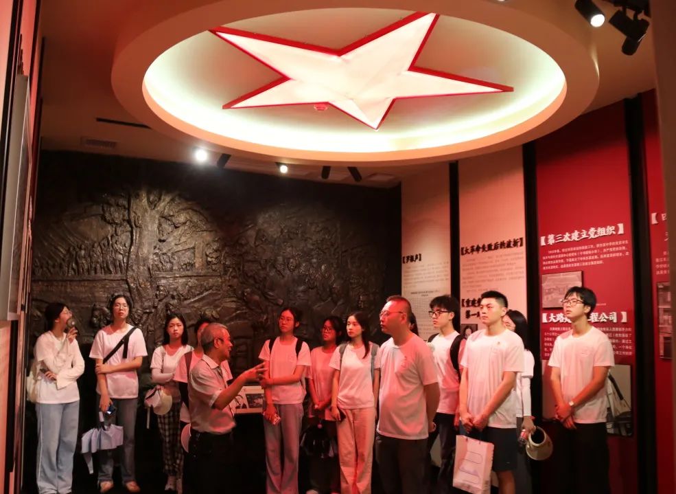 图片 图片