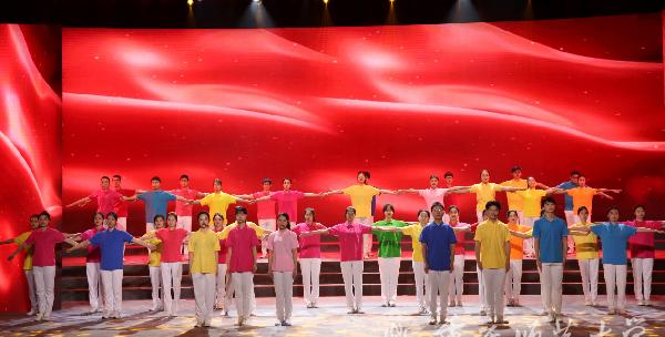 (《我们从这里出发》现场图)
